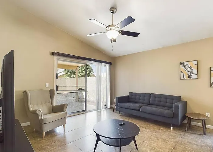 Family Fun W Pool: 3br Chandler's Heart Chandler