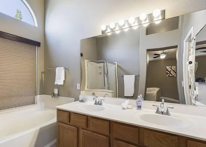 Holiday home Family Fun W Pool: 3br Chandler's Heart *
